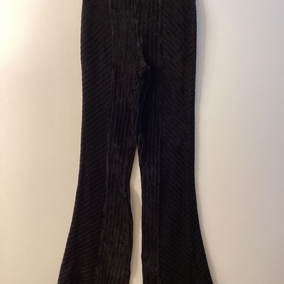 Free People Slim Pull on Velvet Flare Ribbes High Rise Elastic Waist Pants Black - Picture 5 of 14